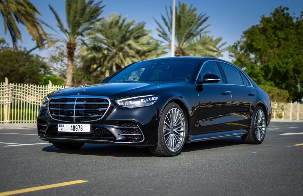 Luxurious black Mercedes S500 2021 for rent in Dubai offering premium comfort advanced technology and powerful performance