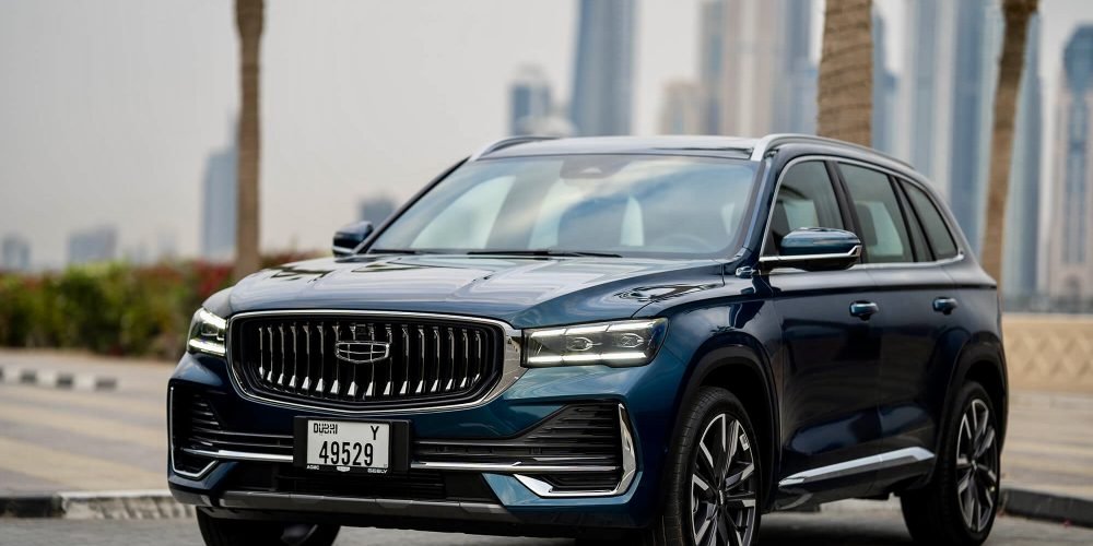 Modern blue Geely Monjaro 2024 for rent in Dubai offering advanced technology spacious comfort and stylish design for a smooth and reliable driving experience