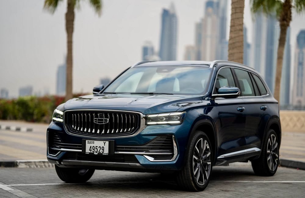 Modern blue Geely Monjaro 2024 for rent in Dubai offering advanced technology spacious comfort and stylish design for a smooth and reliable driving experience